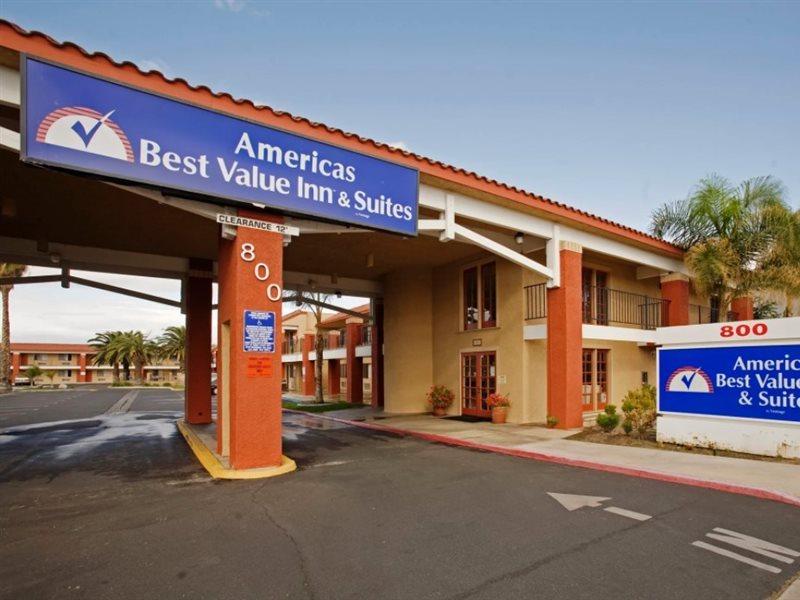 Days Inn By Wyndham Hemet Exterior photo